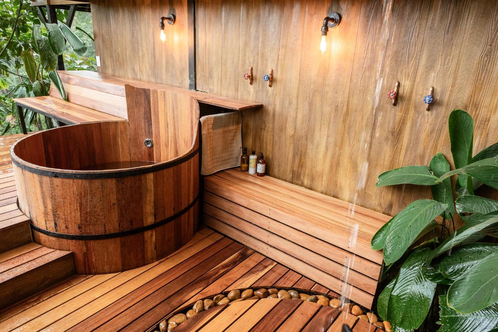 Tominejo Ecolodge - Casas En Los Arboles Neira Екстериор снимка